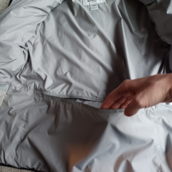 Woolrich black Thinsulate Lifeloft puffer black zip up coat size Medium - Picture 7 of 10